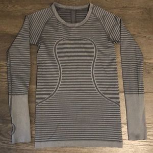 Lululemon long sleeve top